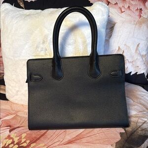 Elegant Black Leather Handbag